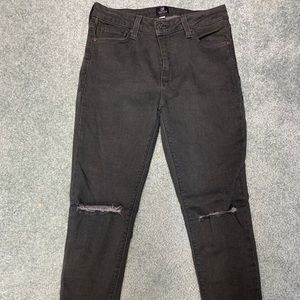 BUCKLE Just Black Denim Green Jean